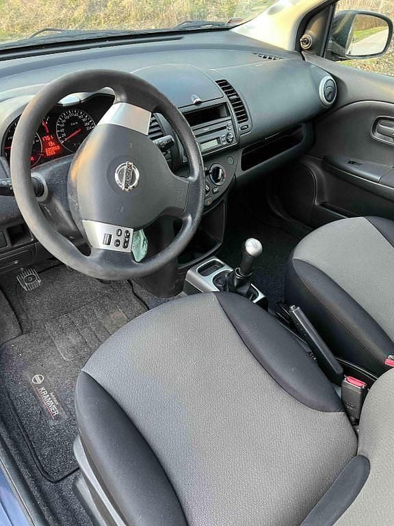 Gebraucht Nissan Note Visia 88 PS (64 kW) 2010 Blau Kleinwagen