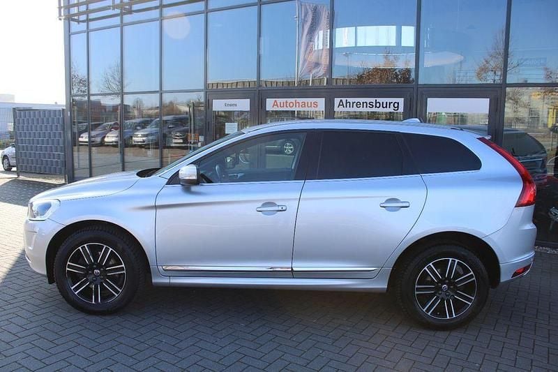 Gebraucht Volvo XC60 Summum 190 PS (139 kW) 2017 Silber SUV