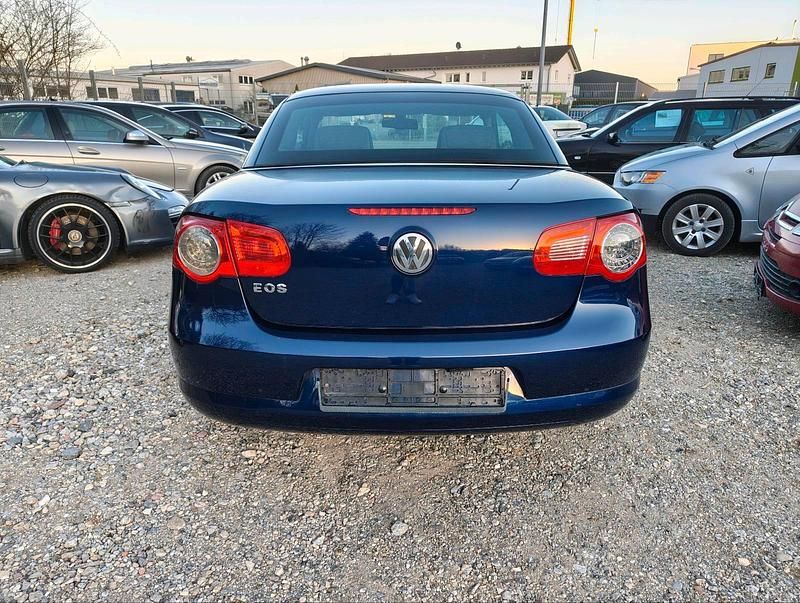 Second-hand VW Eos 150 CP (110 kW) 2007 Albastru Cabrio