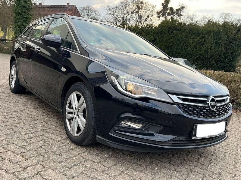 Schwarz Gebraucht 2018 Opel Astra Business Kombi | 7.999 € (Fairer Preis) - Bild 1/4