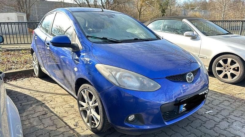 Gebraucht Mazda 2 103 PS (75 kW) 2008 Blau Kleinwagen
