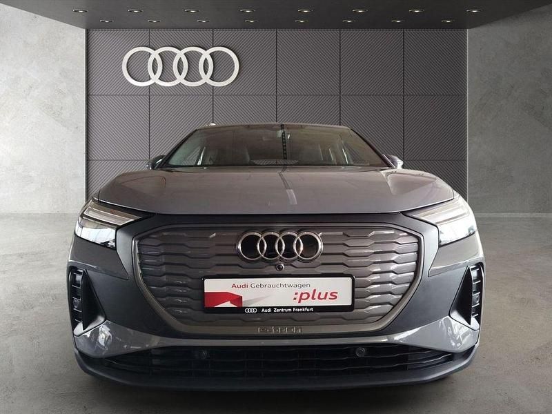 Gebraucht Audi Q4 e-tron Sport 150 kW (204 PS) 2023 Kieselgrau SUV