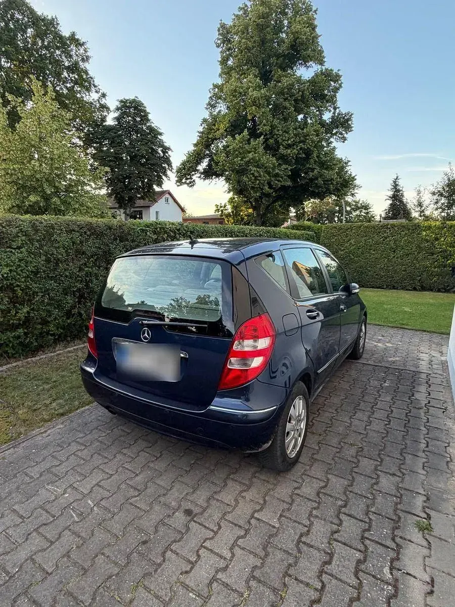 Gebraucht Mercedes A150 Elegance 95 PS (69 kW) 2007 Blau Kombi