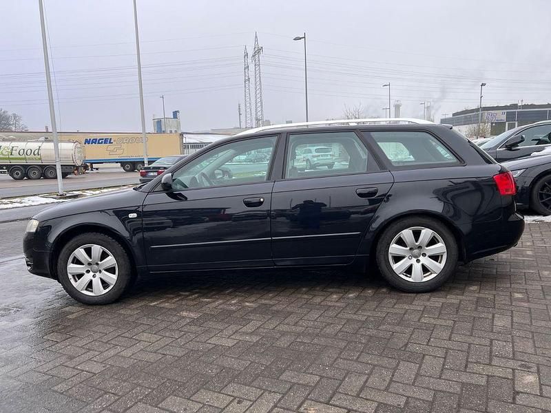 Gebraucht Audi A4 131 PS (96 kW) 2005 Schwarz Kombi