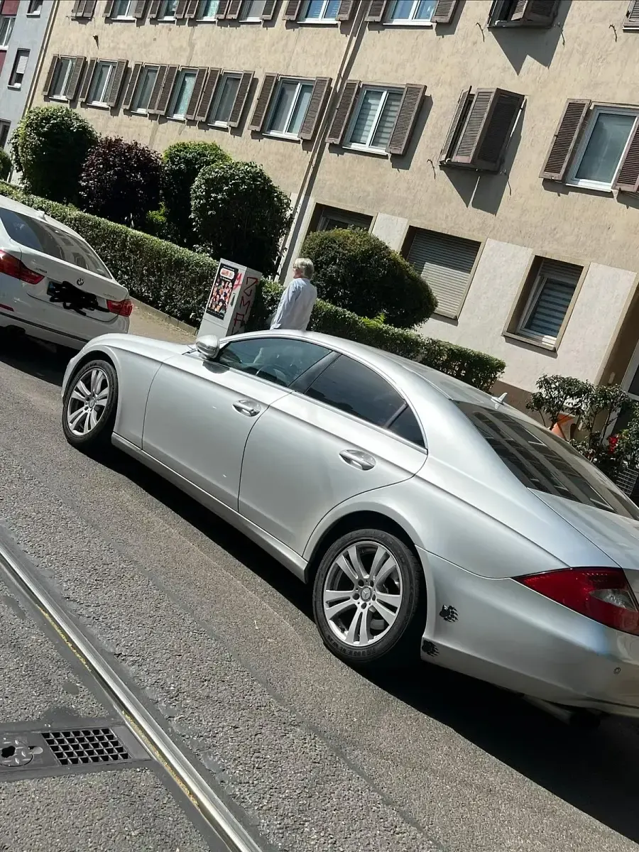 Gebraucht Mercedes CLS350 292 PS (214 kW) 2007 Grau Coupé