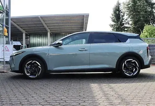 Gebraucht Kia Ceed Spirit 150 PS (110 kW) 2026 Grau Kleinwagen