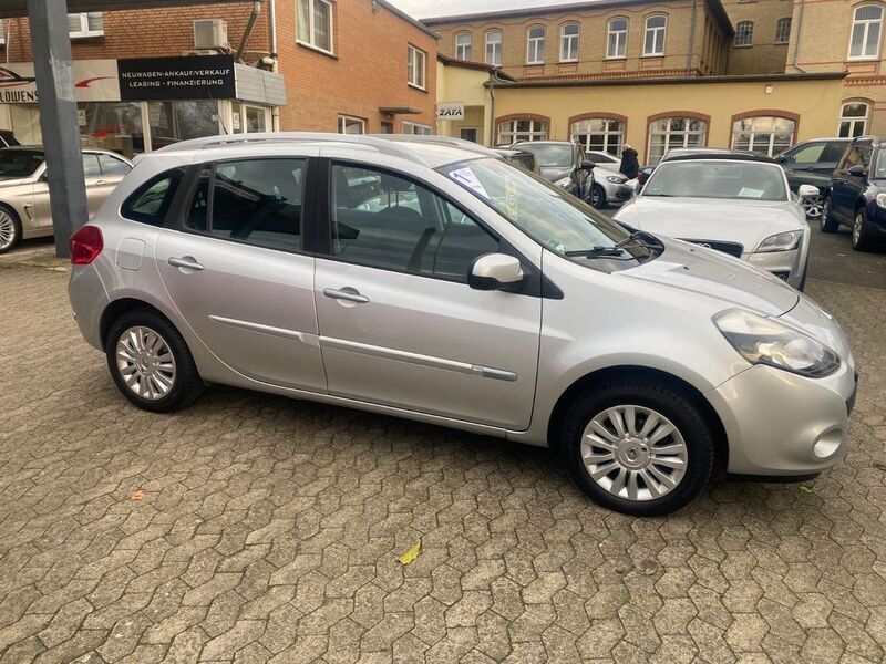 Gebraucht Renault Clio II Dynamique 75 PS (55 kW) 2011 Grau Limousine
