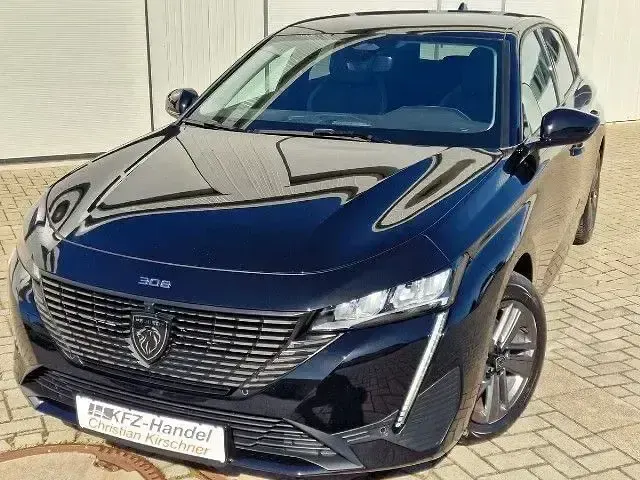 Gebraucht Peugeot 308 Allure 131 PS (96 kW) 2024 Schwarz Limousine