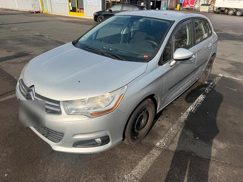 Gebraucht Citroën C4 90 PS (66 kW) 2011 Limousine