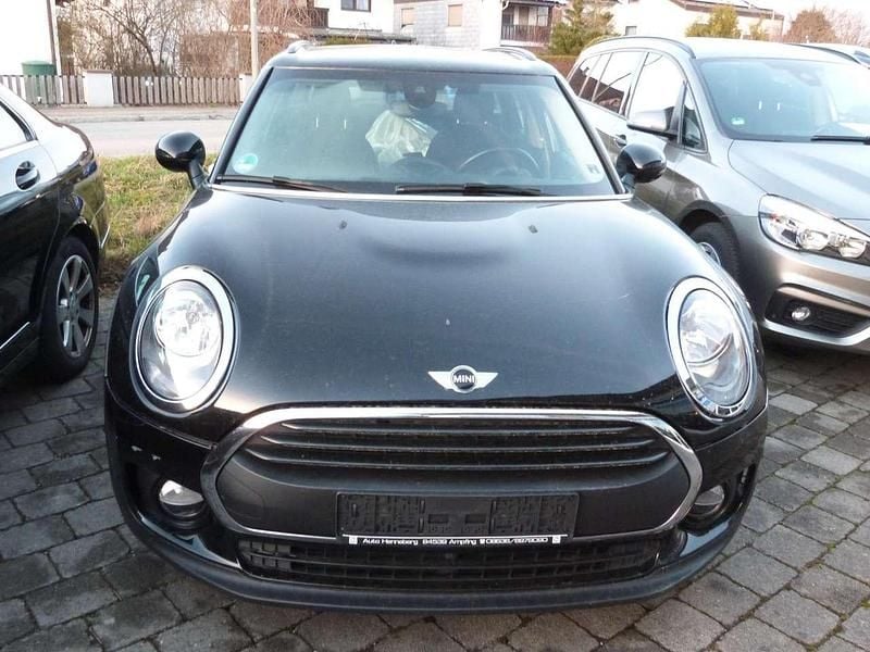 Gebraucht Mini One D Clubman 116 PS (85 kW) 2016 Midnight black metallic Kombi