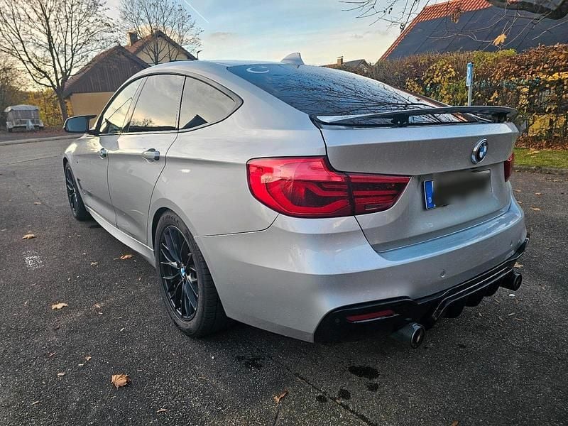 Silber Gebraucht 2018 BMW 340 Limousine | 27.500 € (Fairer Preis) - Bild 1/4