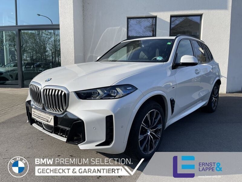 Mineralweiß Gebraucht 2024 BMW X5 M Sport SUV | 77.770 € (Superpreis) - Bild 1/4