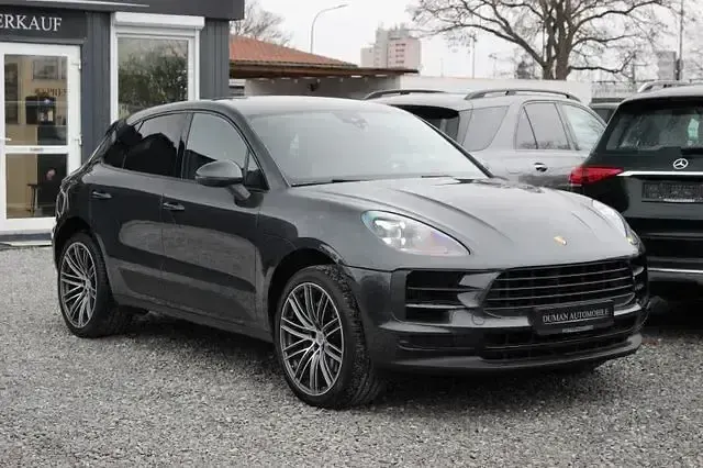 Gebraucht Porsche Macan S 354 PS (260 kW) 2018 Vulkangrau metallic SUV