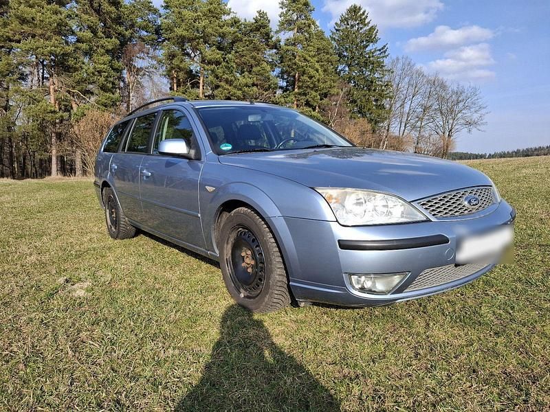 Gebraucht Ford Mondeo Trend 145 PS (106 kW) 2006 Blau Kombi