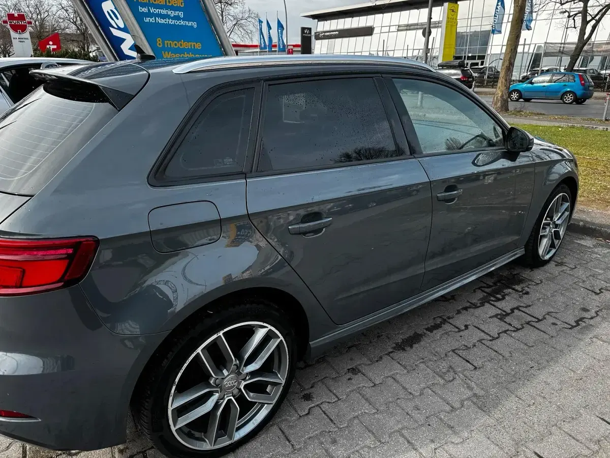Usata Audi e-tron 150 CV (110 kW) 2020 Grigio SUV