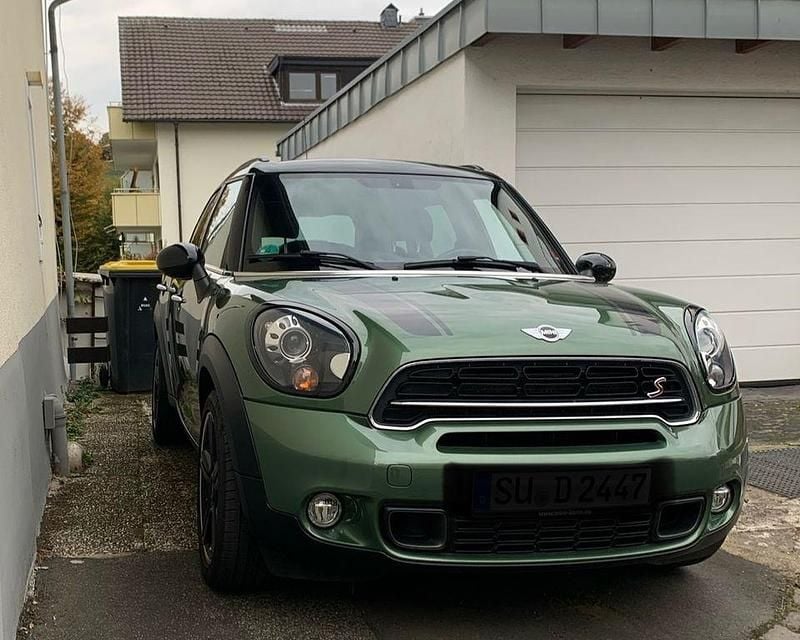 Grün Gebraucht 2015 Mini Cooper S Countryman SUV | 15.100 € (Fairer Preis) - Bild 1/4