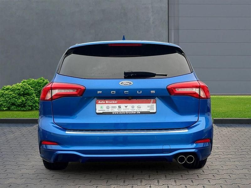 Gebraucht Ford Focus ST-Line 182 PS (133 kW) 2021 Blau Kombi