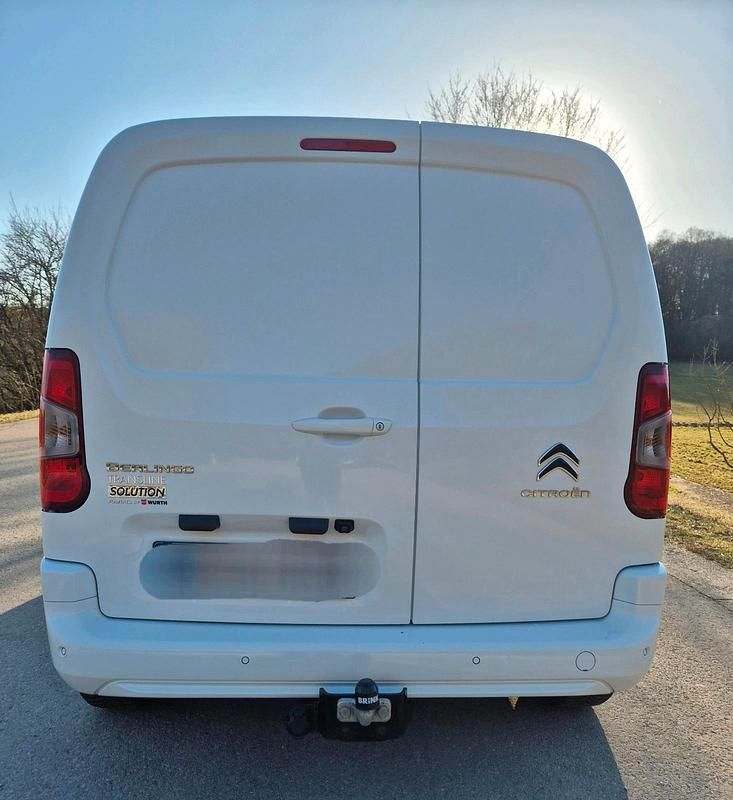 Gebraucht Citroën Berlingo 102 PS (75 kW) 2021 Weiß Van / Kleinbus