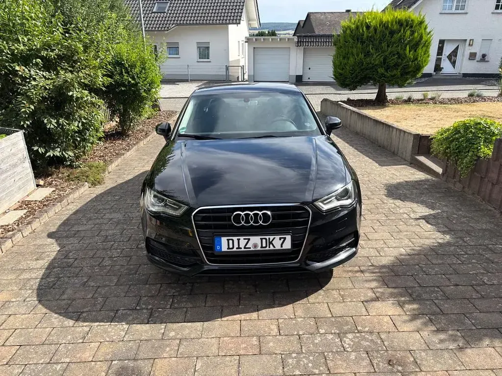 Gebraucht Audi A3 S-Line 125 PS (91 kW) 2016 Schwarz Limousine