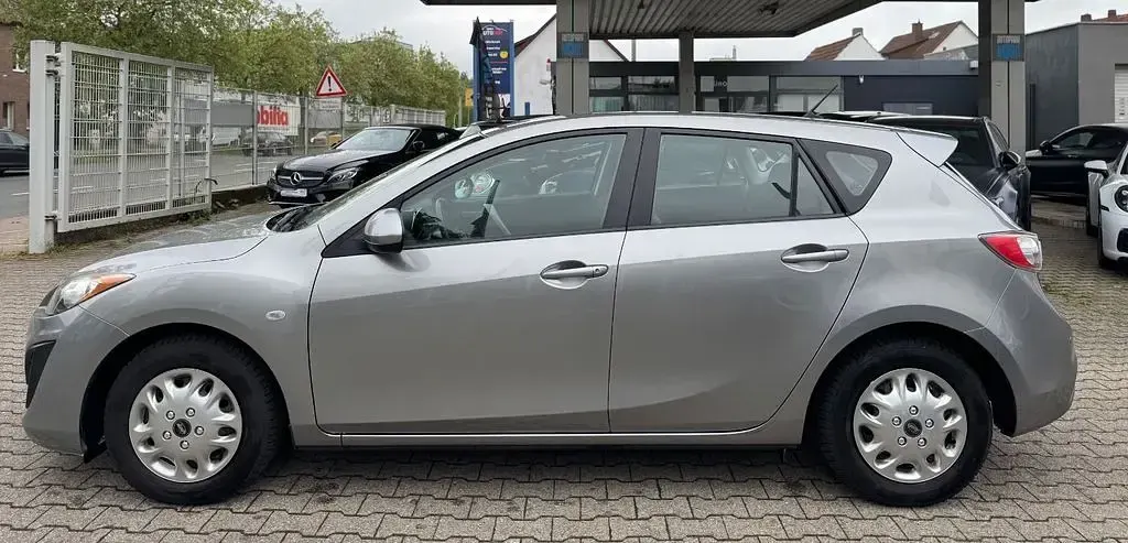 Gebraucht Mazda 3 105 PS (77 kW) 2010 Silber Limousine