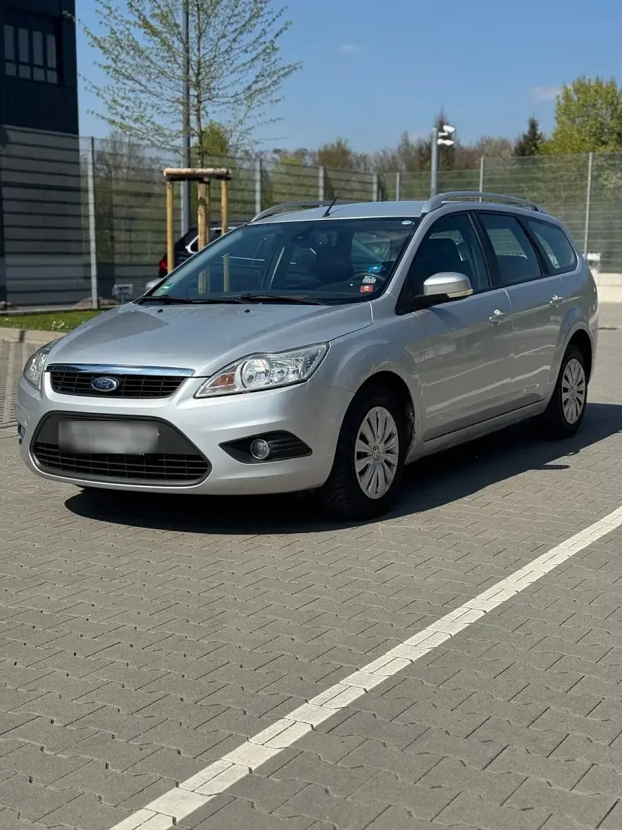 Second-hand Ford Focus 100 CP (73 kW) 2011 Argintiu Break