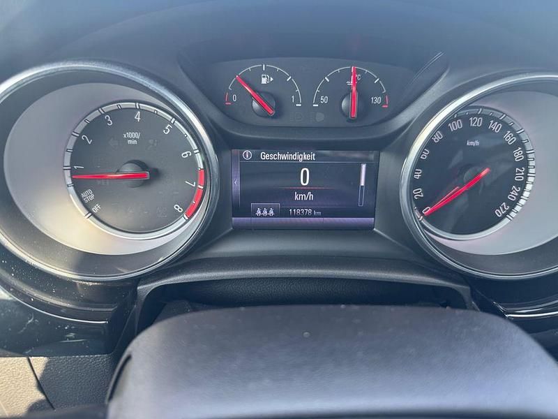 Gebraucht Opel Astra Dynamic 125 PS (91 kW) 2018 Schwarz Limousine