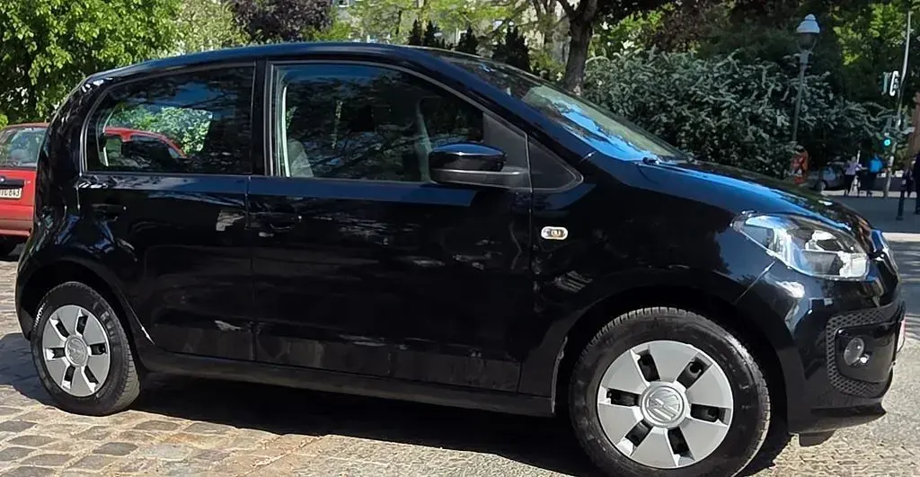Second-hand VW up! move up! 60 CP (44 kW) 2016 Negru Hatchback