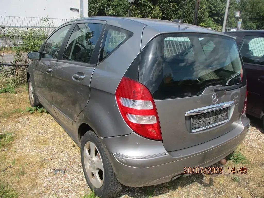 Gebraucht Mercedes A170 116 PS (85 kW) 2005 Grau Limousine