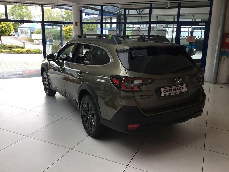 Neu Subaru Outback Exclusive+ 169 PS (124 kW) 2025 Grün SUV