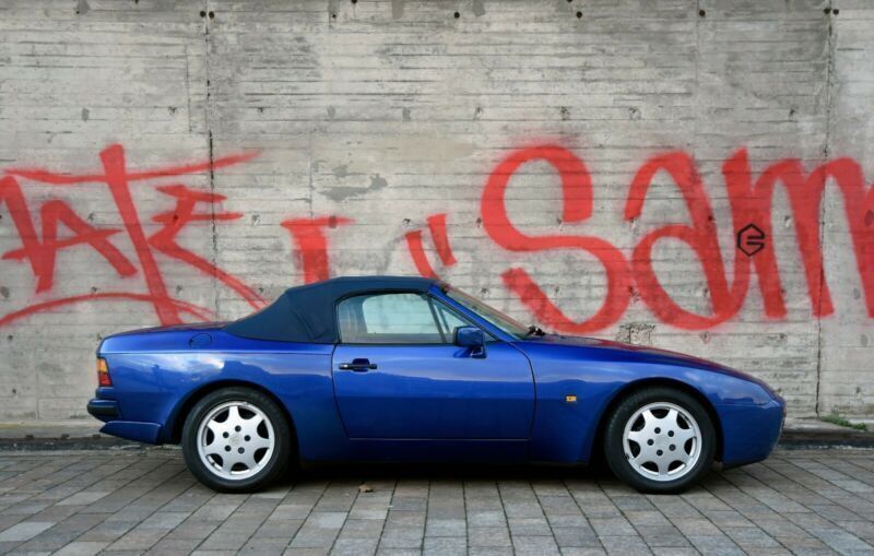 Blau Gebraucht 1991 Porsche 944 S2 Cabrio | 12.500 € - Bild 1/4