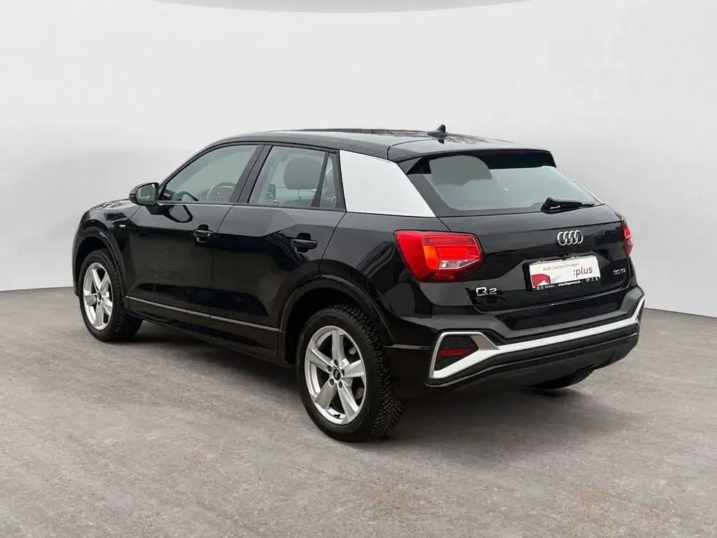 Gebraucht Audi Q2 S-Line 116 PS (85 kW) 2023 Schwarz SUV