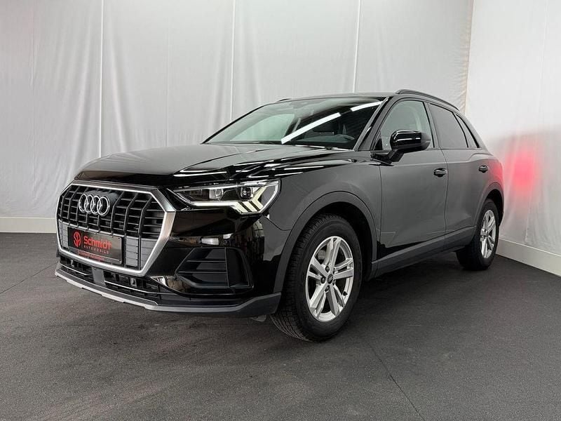 Schwarz Gebraucht 2021 Audi Q3 SUV | 24.980 € (Guter Preis) - Bild 1/4