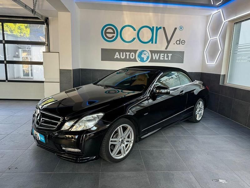 Schwarz Gebraucht 2011 Mercedes E250 AMG line Cabrio | 18.995 € (Etwas zu teuer) - Bild 1/4