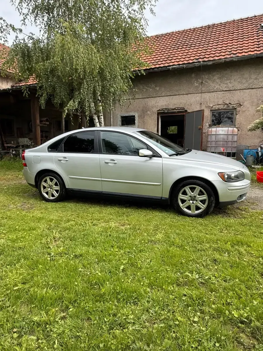 Gebraucht Volvo S40 R-Design 170 PS (125 kW) 2004 Silber Limousine