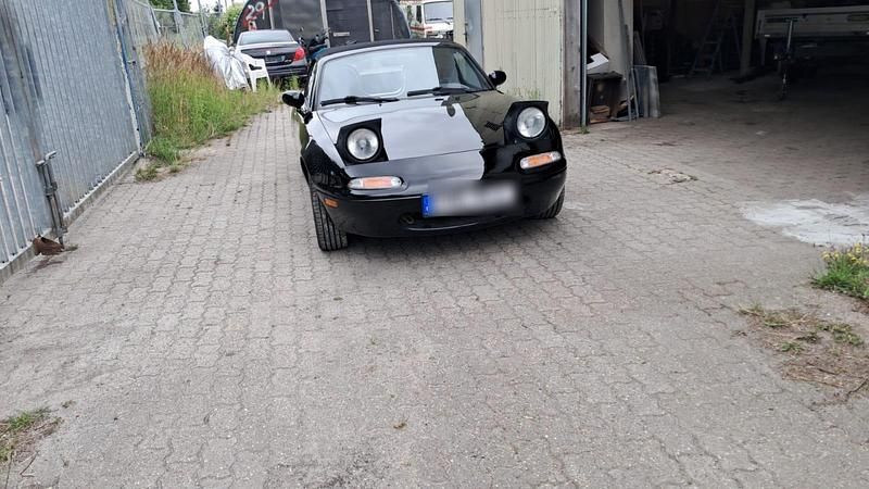 Gebraucht Mazda MX5 138 PS (101 kW) 1996 Schwarz Cabrio