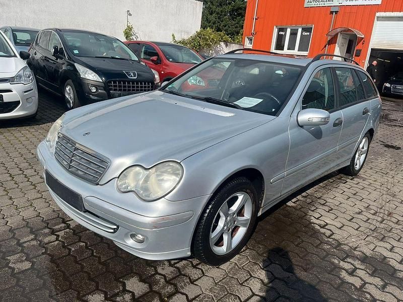 Silber Gebraucht 2005 Mercedes C180 Kombi | 2.780 € (Etwas zu teuer) - Bild 1/4