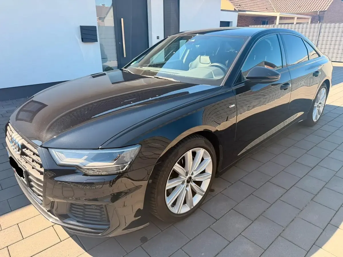 Gebraucht Audi A6 Black Edition 163 PS (119 kW) 2023 Schwarz Limousine