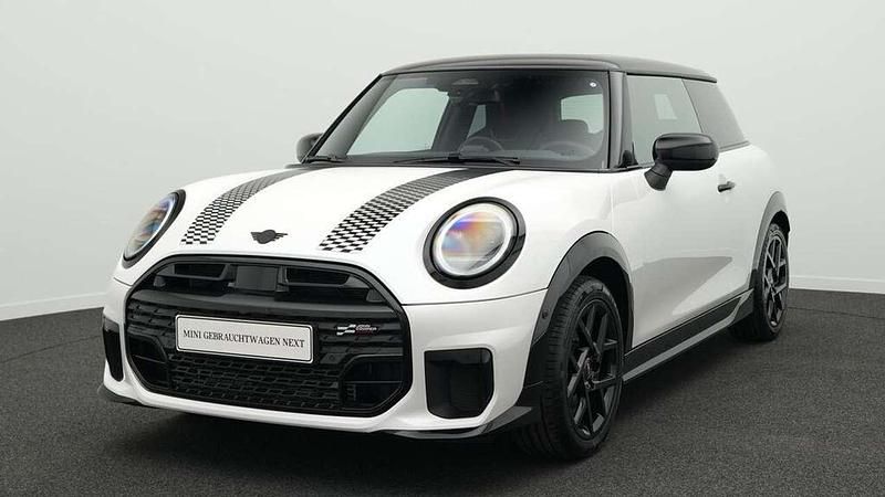Weiß Gebraucht 2024 Mini John Cooper Works Kleinwagen | 30.063 € (Fairer Preis) - Bild 1/4