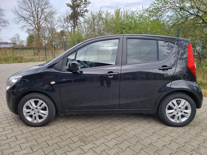 Gebraucht Opel Agila Edition 94 PS (69 kW) 2012 Schwarz Kleinwagen