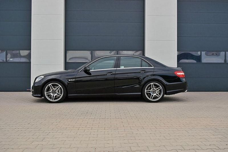 Gebraucht Mercedes E63 AMG AMG 525 PS (386 kW) 2009 Schwarz Limousine