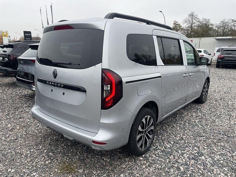 Neu Renault Kangoo Techno 131 PS (96 kW) 2025 Silber Limousine