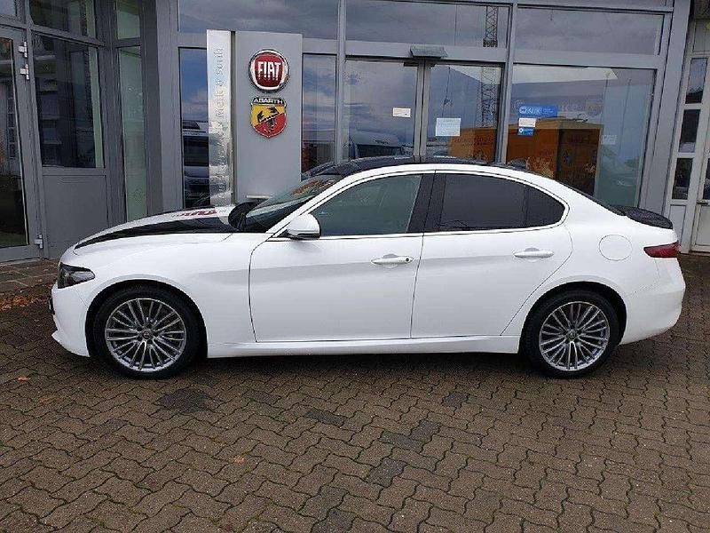 Gebraucht Alfa Romeo Giulia Super 179 PS (131 kW) 2018 Weiß Limousine