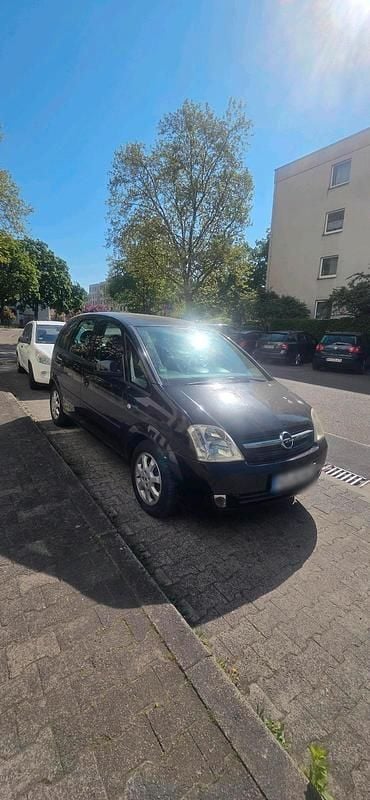 Usata Opel Meriva 100 CV (73 kW) 2004 Nero Monovolume