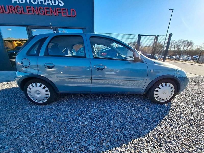Gebraucht Opel Corsa Edition 80 PS (58 kW) 2006 Misty morning Kleinwagen