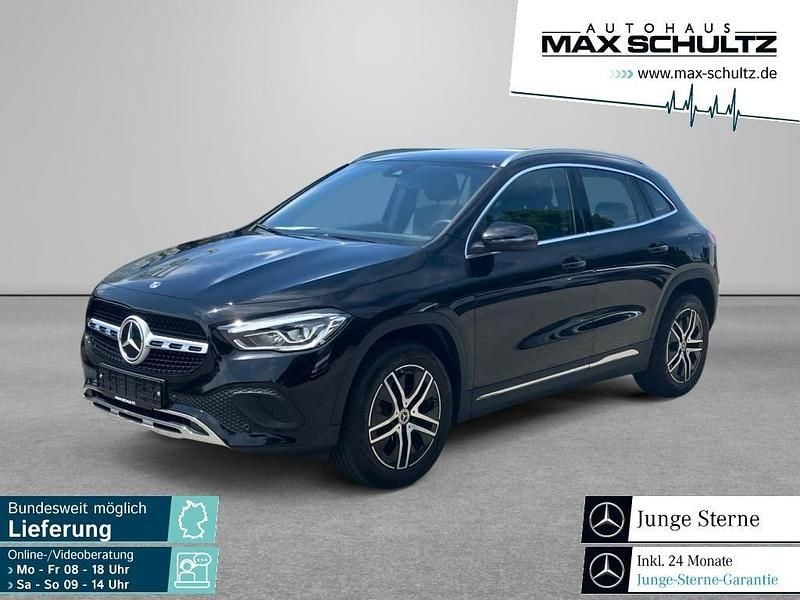 Gebraucht Mercedes GLA200 163 PS (119 kW) 2022 Unilack nachtschwarz SUV