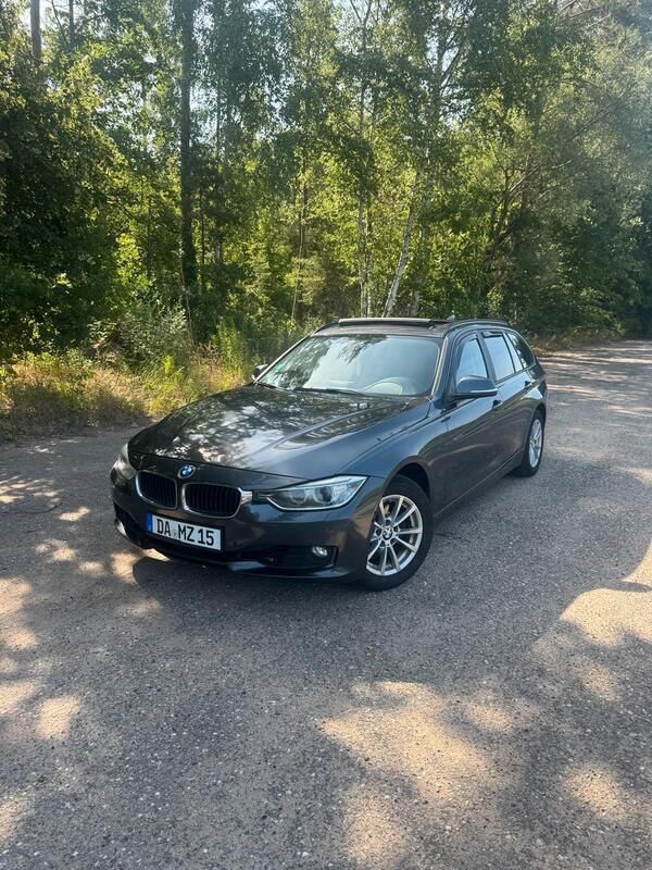 Grau Gebraucht 2015 BMW 320 Kombi | 7.799 € (Guter Preis) - Bild 1/4