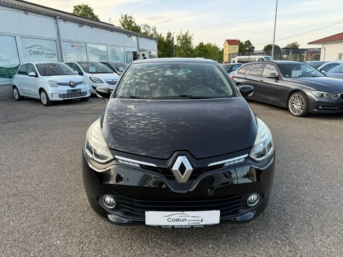 Gebraucht Renault Clio LIMITED 90 PS (66 kW) 2015 Schwarz Kleinwagen