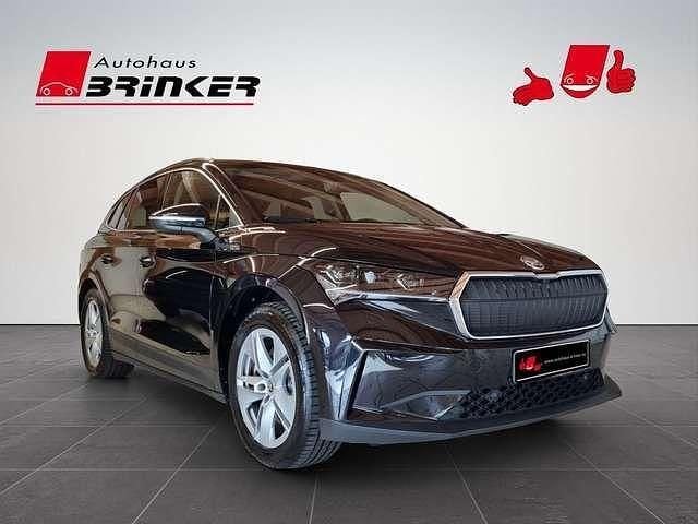 Schwarzmagic perleffekt Gebraucht 2021 Skoda Enyaq iV Loft SUV | 25.930 € (Guter Preis) - Bild 1/4