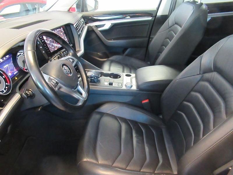 Gebraucht VW Touareg Elegance 286 PS (210 kW) 2019 Schwarz SUV