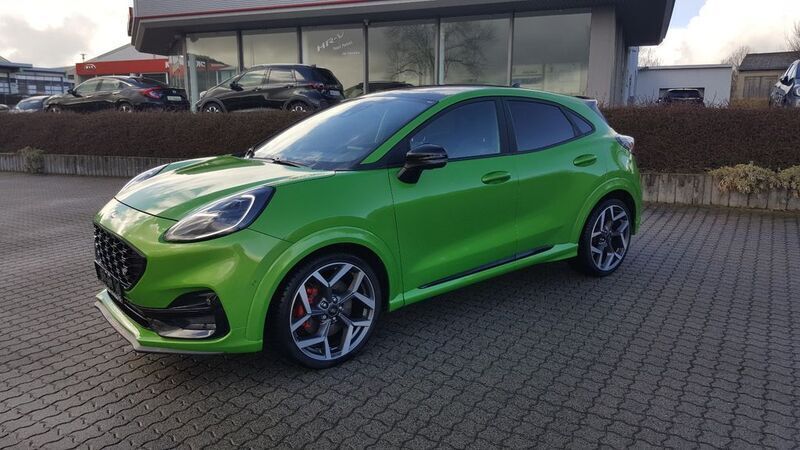 Grün Gebraucht 2021 Ford Puma Performance Edition Coupé | 24.990 € (Fairer Preis) - Bild 1/4